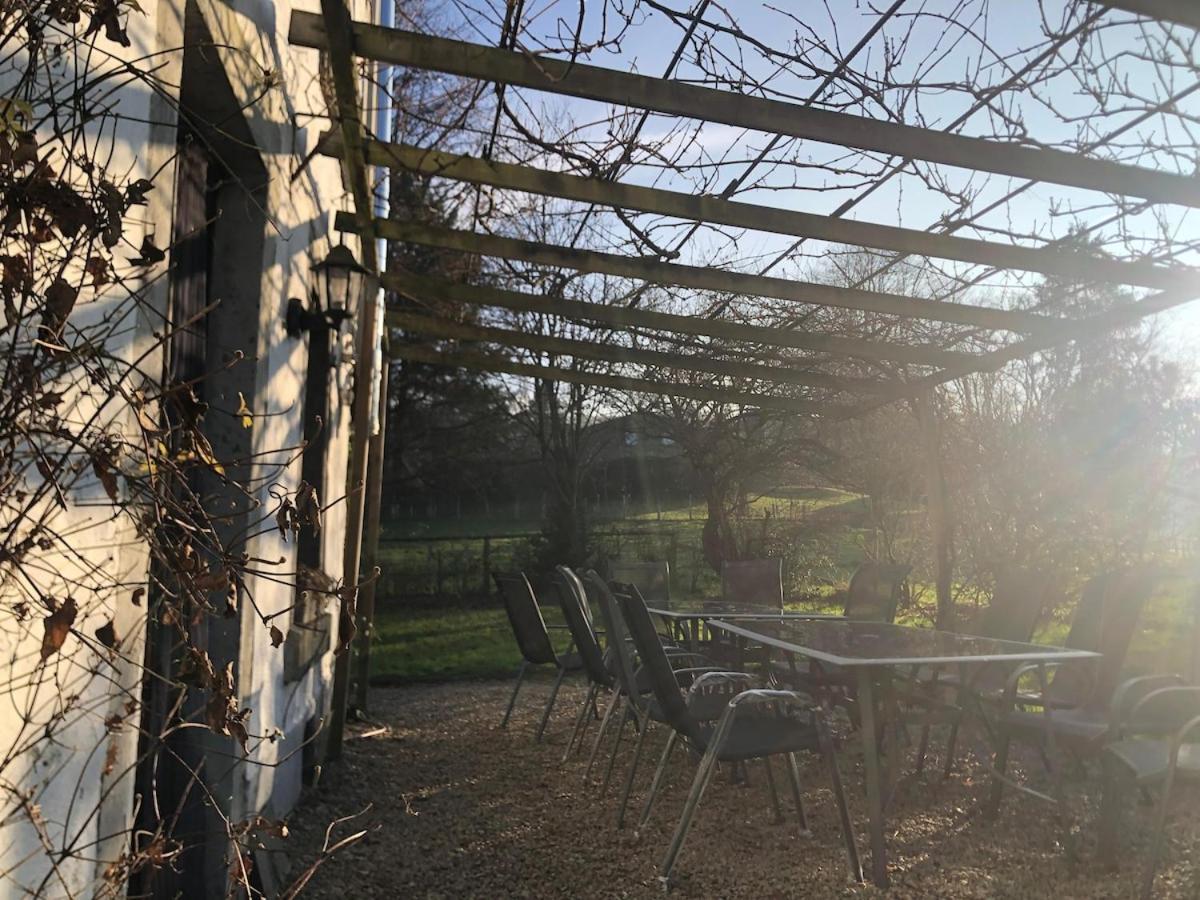 Al Betchou Pire Villa Stoumont Exterior photo